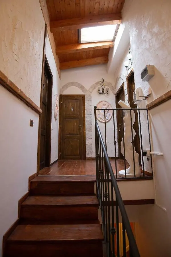 Bed and Breakfast La Casa In Pietra à Santa Caterina Villarmosa 3*,  Italie