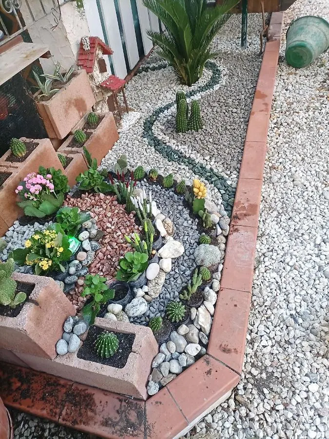 *** Bed & Breakfast Bed and Breakfast La Casa In Pietra Santa Caterina Villarmosa Italia